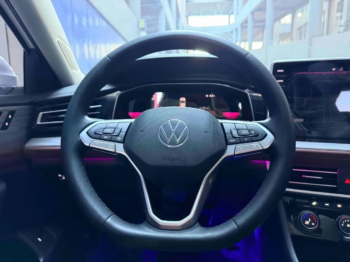 2023 Volkswagen Sagitar 1.4T 150HP L4 7DCT,autocango,china used car exporter,china ev exporter,chinese used car exporter,chinese used ev exporter