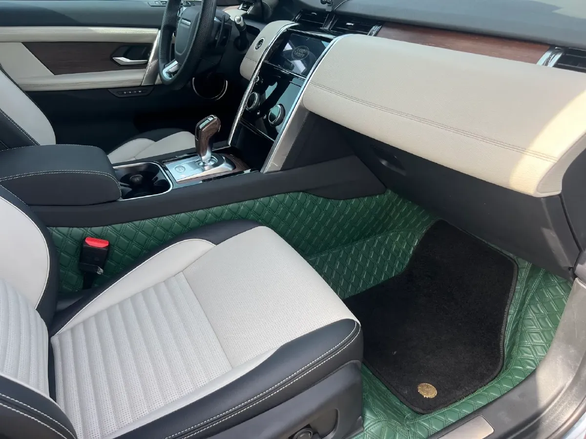 2020 Land Rover Discovery Sport 2.0T 249HP L4 9AT,autocango,china used car exporter,china ev exporter,chinese used car exporter,chinese used ev exporter