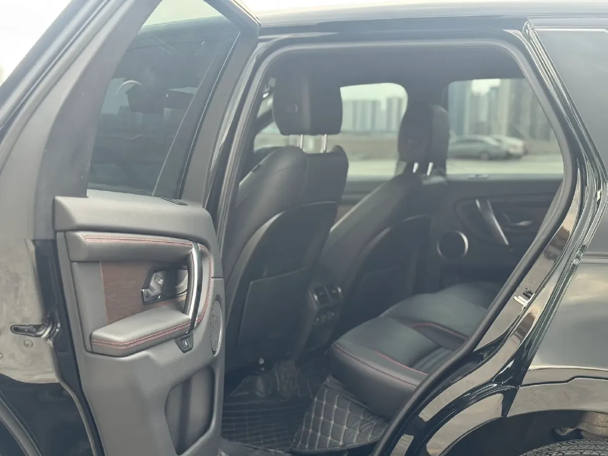 2022 Land Rover Discovery Sport 2.0T 249HP L4 9AT,autocango,china used car exporter,china ev exporter,chinese used car exporter,chinese used ev exporter