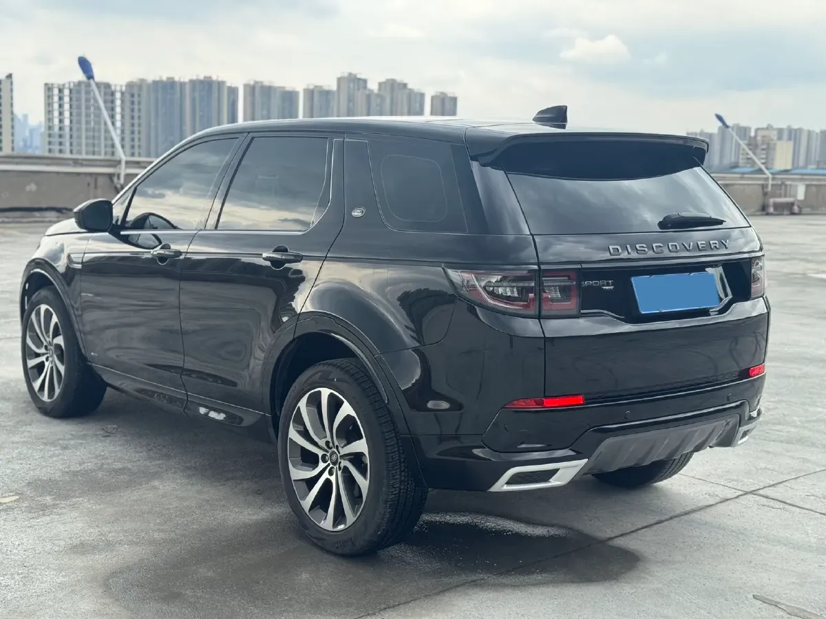 2022 Land Rover Discovery Sport 2.0T 249HP L4 9AT,autocango,china used car exporter,china ev exporter,chinese used car exporter,chinese used ev exporter