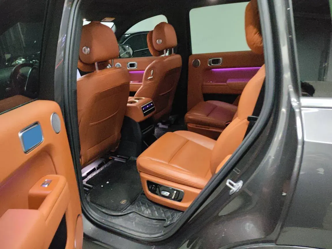 2023 Li L8 Range Extended 154HP REEV 40.9KWH,autocango,china used car exporter,china ev exporter,chinese used car exporter,chinese used ev exporter