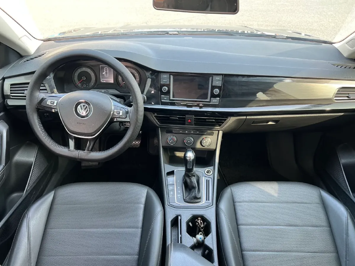 2018 Volkswagen Lavida 1.2T 116HP L4 7DCT,autocango,china used car exporter,china ev exporter,chinese used car exporter,chinese used ev exporter