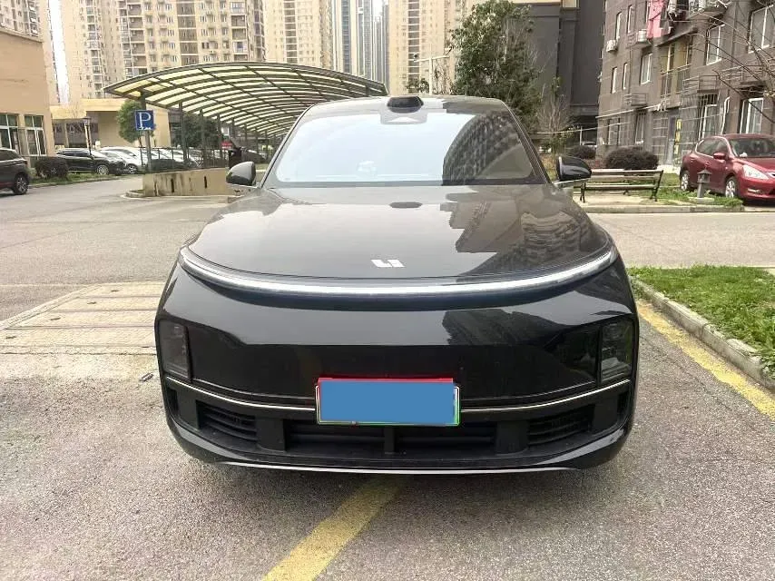 2024 Li L9 Range Extended 154HP REEV 52.3KWH,autocango,china used car exporter,china ev exporter,chinese used car exporter,chinese used ev exporter