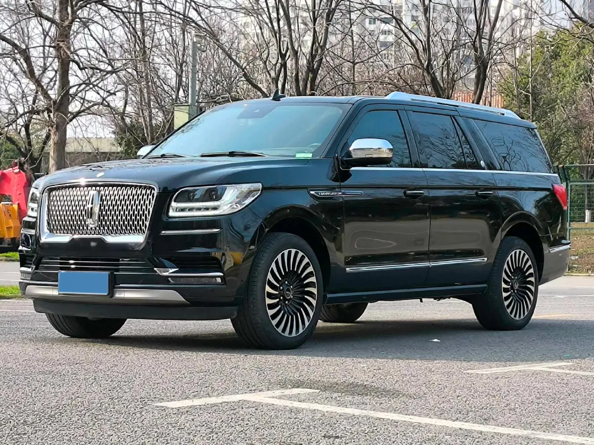 2020 Lincoln Navigator 3.5T 388HP V6 10AT,autocango,china used car exporter,china ev exporter,chinese used car exporter,chinese used ev exporter
