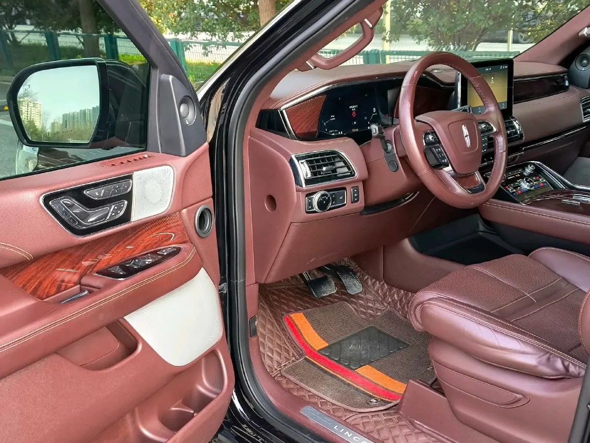 2020 Lincoln Navigator 3.5T 388HP V6 10AT,autocango,china used car exporter,china ev exporter,chinese used car exporter,chinese used ev exporter