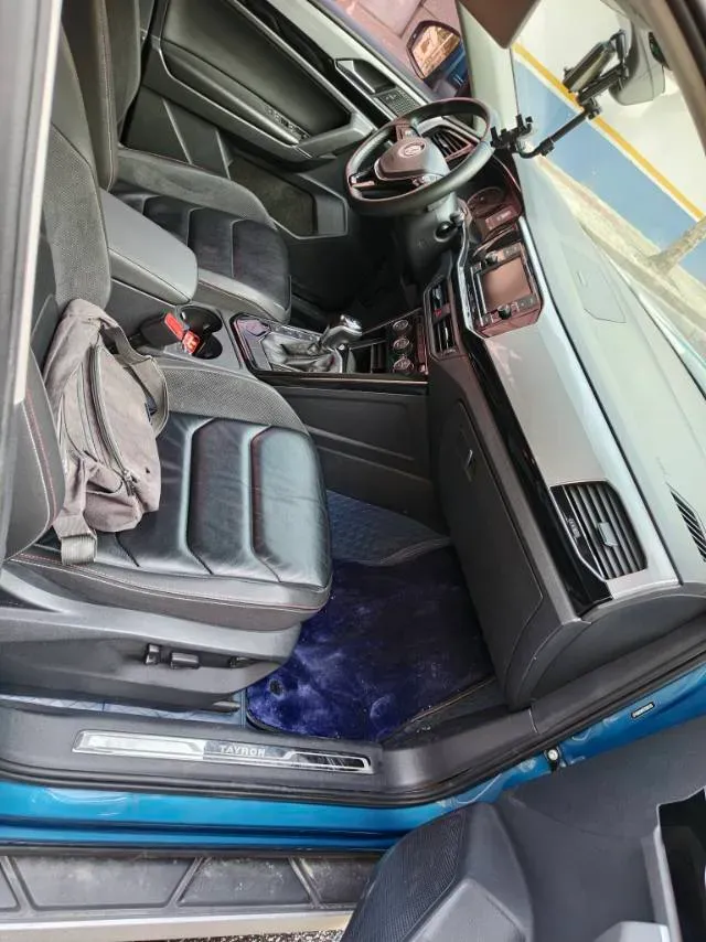 2019 Jeep Cherokee 2.0T 234HP L4 9AT,autocango,china used car exporter,china ev exporter,chinese used car exporter,chinese used ev exporter