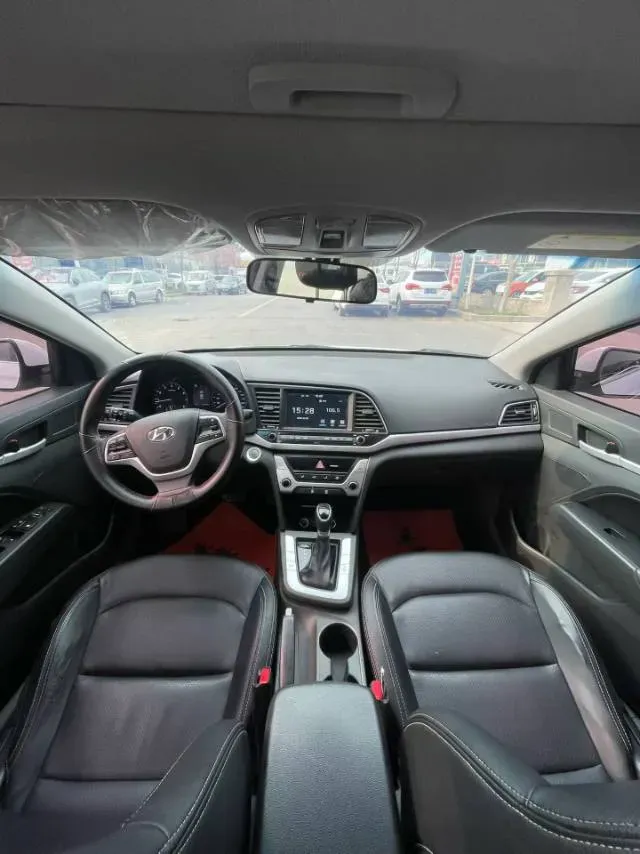 2016 Hyundai Elantra 1.6L 130HP L4 6AT,autocango,china used car exporter,china ev exporter,chinese used car exporter,chinese used ev exporter