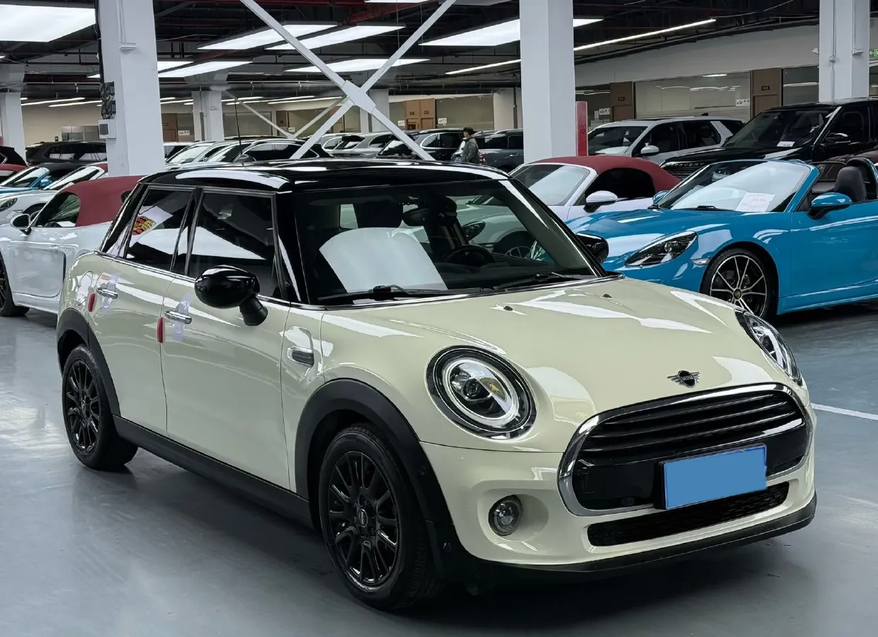 2021 MINI MINI 1.5T 136HP L3 7DCT,autocango,china used car exporter,china ev exporter,chinese used car exporter,chinese used ev exporter
