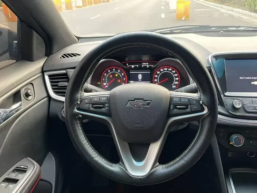2019 Chevrolet Monza 1.3T 163HP L3 6AT,autocango,china used car exporter,china ev exporter,chinese used car exporter,chinese used ev exporter
