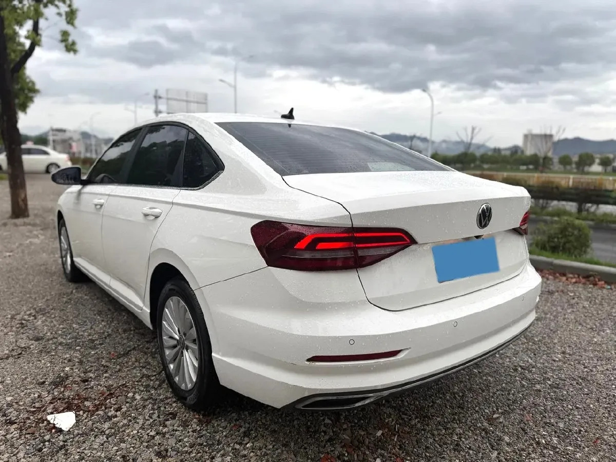 2021 Volkswagen Lavida 1.5L 113HP L4 6AT,autocango,china used car exporter,china ev exporter,chinese used car exporter,chinese used ev exporter
