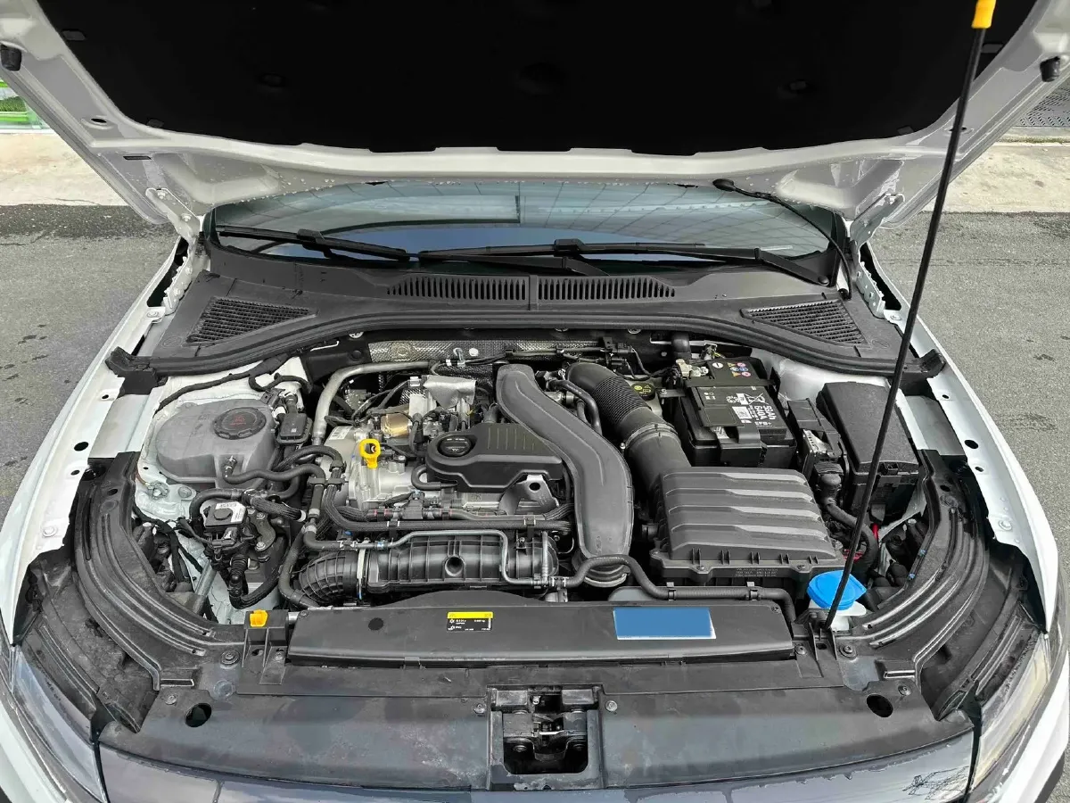 2024 Volkswagen Lavida 1.5T 160HP L4 7DCT,autocango,china used car exporter,china ev exporter,chinese used car exporter,chinese used ev exporter