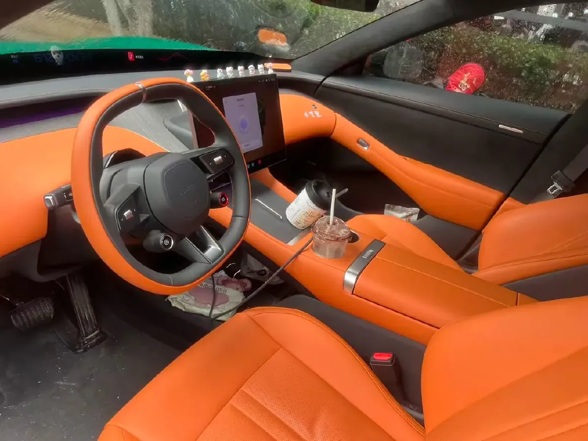 2025 MI YU7 BEV 101.7KWH,autocango,china used car exporter,china ev exporter,chinese used car exporter,chinese used ev exporter