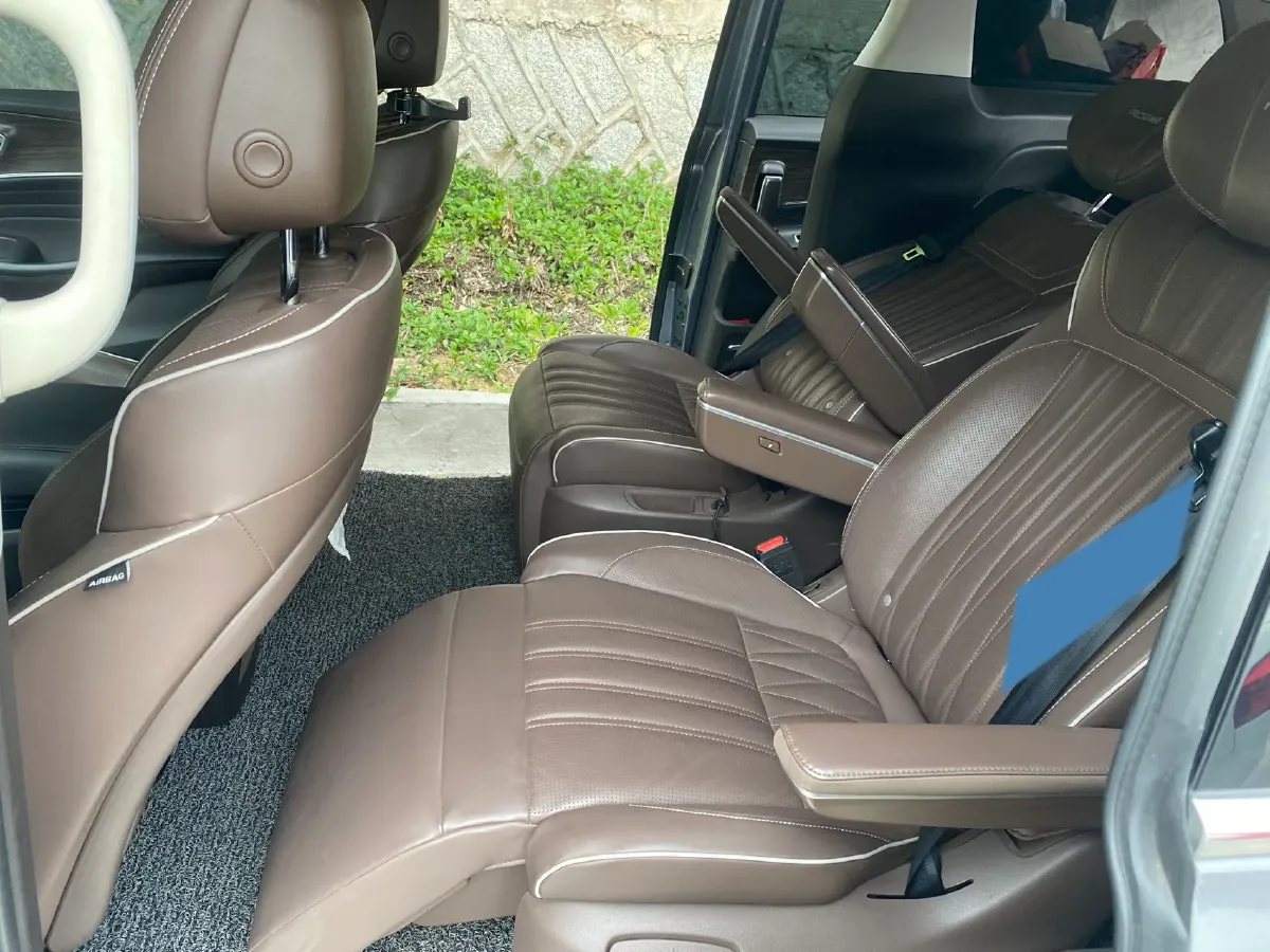 2022 Roewe iMAX8 BEV 90KWH,autocango,china used car exporter,china ev exporter,chinese used car exporter,chinese used ev exporter