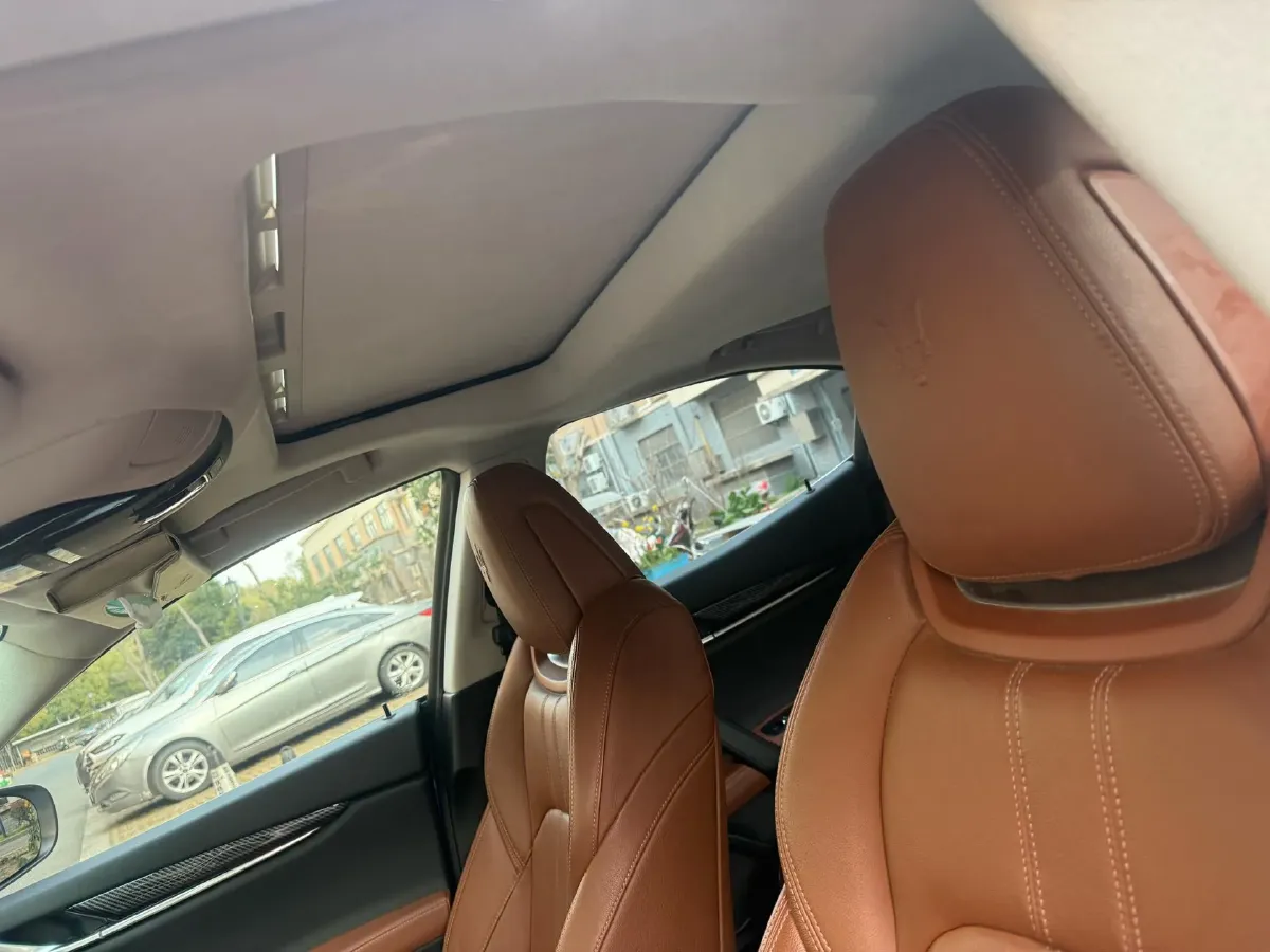 2019 Maserati Ghibli 3.0T 350HP V6 8AT,autocango,china used car exporter,china ev exporter,chinese used car exporter,chinese used ev exporter