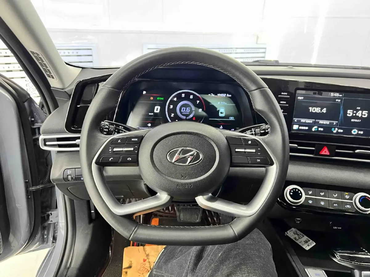 2022 Hyundai Elantra 1.5L 115HP L4 CVT,autocango,china used car exporter,china ev exporter,chinese used car exporter,chinese used ev exporter
