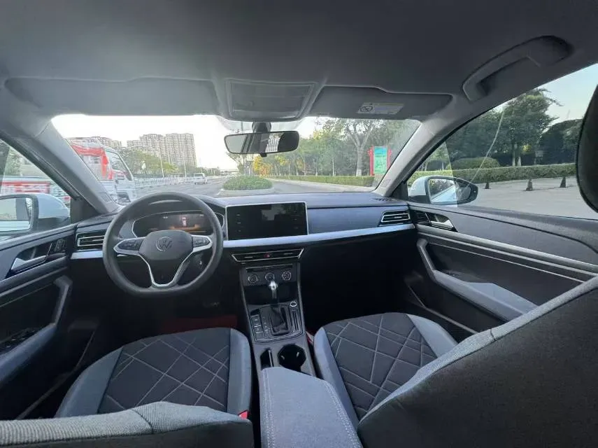 2023 Volkswagen Lavida 1.5L 110HP L4 6AT,autocango,china used car exporter,china ev exporter,chinese used car exporter,chinese used ev exporter