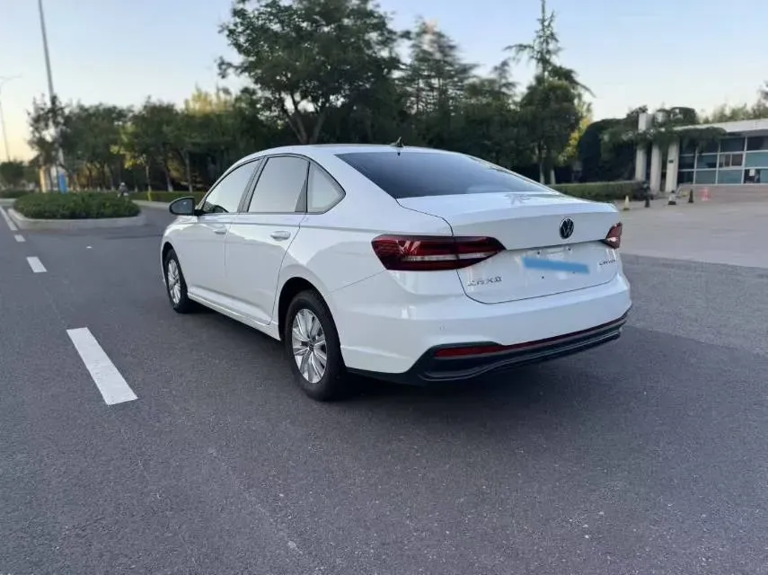 2023 Volkswagen Lavida 1.5L 110HP L4 6AT,autocango,china used car exporter,china ev exporter,chinese used car exporter,chinese used ev exporter
