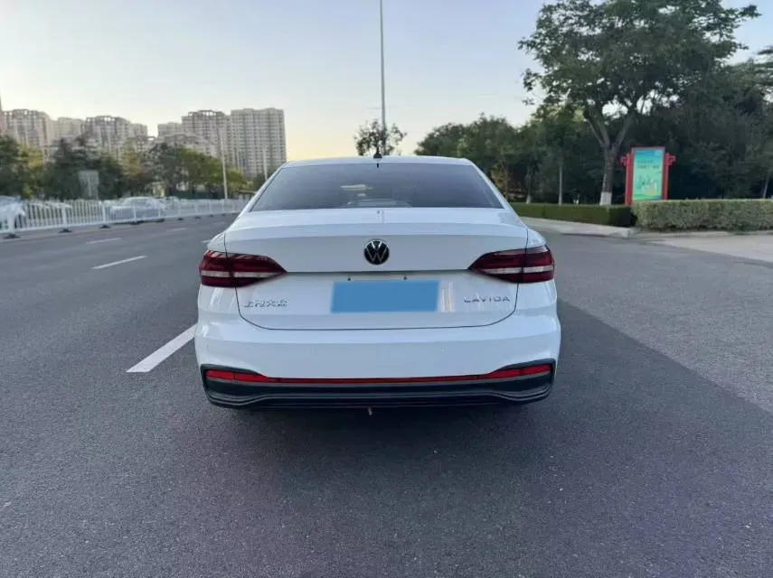 2023 Volkswagen Lavida 1.5L 110HP L4 6AT,autocango,china used car exporter,china ev exporter,chinese used car exporter,chinese used ev exporter