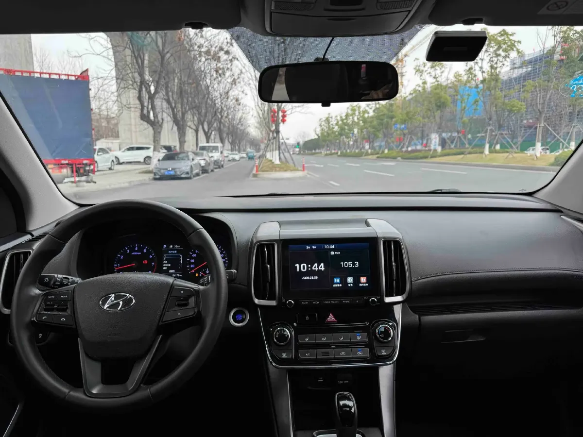2019 Hyundai ix35 2.0L 160HP L4 6AT,autocango,china used car exporter,china ev exporter,chinese used car exporter,chinese used ev exporter