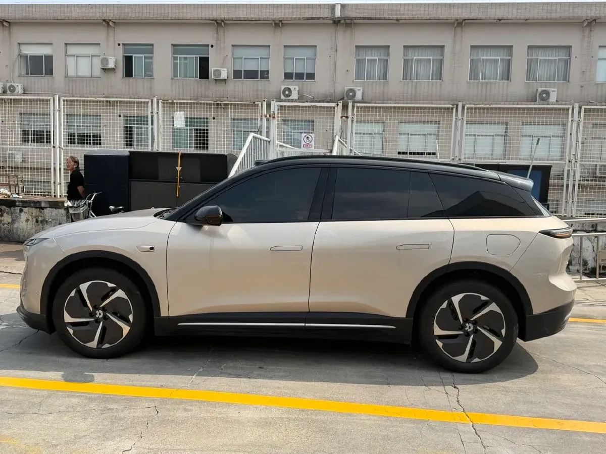 2023 NIO ES6 BEV 75KWH,autocango,china used car exporter,china ev exporter,chinese used car exporter,chinese used ev exporter