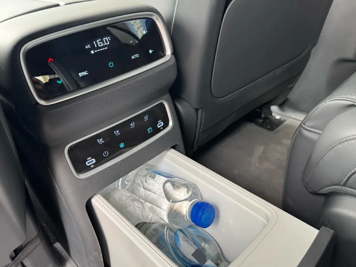 2026 DongFeng eπ eπ008 BEV,autocango,china used car exporter,china ev exporter,chinese used car exporter,chinese used ev exporter