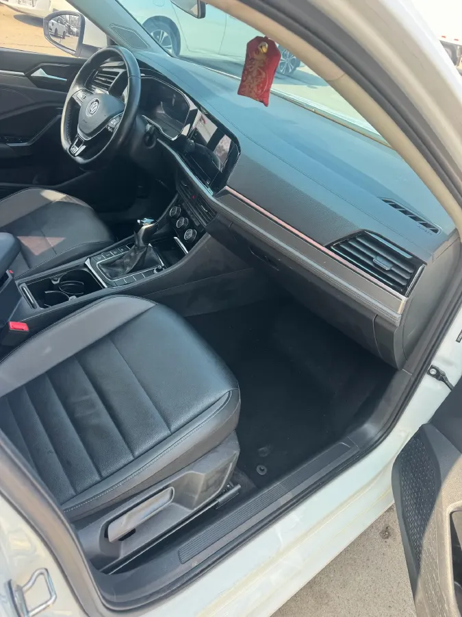 2020 Volkswagen Sagitar 1.2T 116HP L4 7DCT,autocango,china used car exporter,china ev exporter,chinese used car exporter,chinese used ev exporter