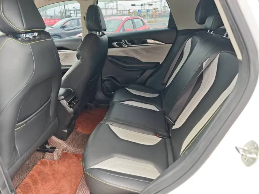 2022 Geely Coolray 1.5T 181HP L4 7DCT,autocango,china used car exporter,china ev exporter,chinese used car exporter,chinese used ev exporter