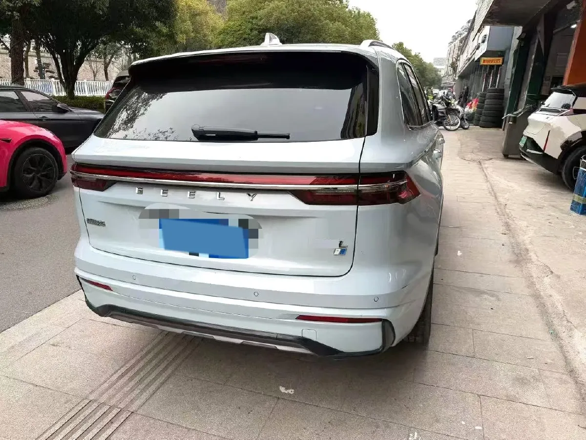 2022 Citroen C5 X 1.6T 175HP L4 8AT,autocango,china used car exporter,china ev exporter,chinese used car exporter,chinese used ev exporter