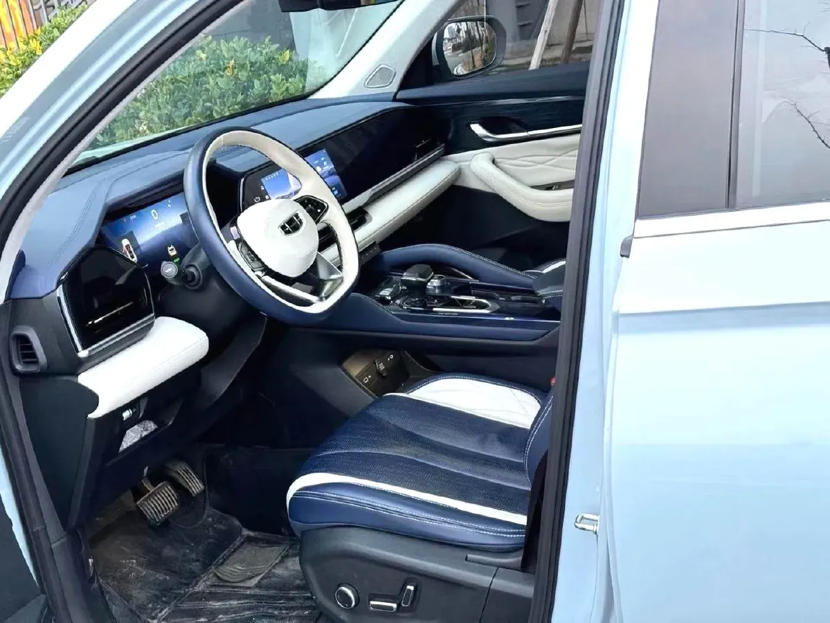 2022 Citroen C5 X 1.6T 175HP L4 8AT,autocango,china used car exporter,china ev exporter,chinese used car exporter,chinese used ev exporter