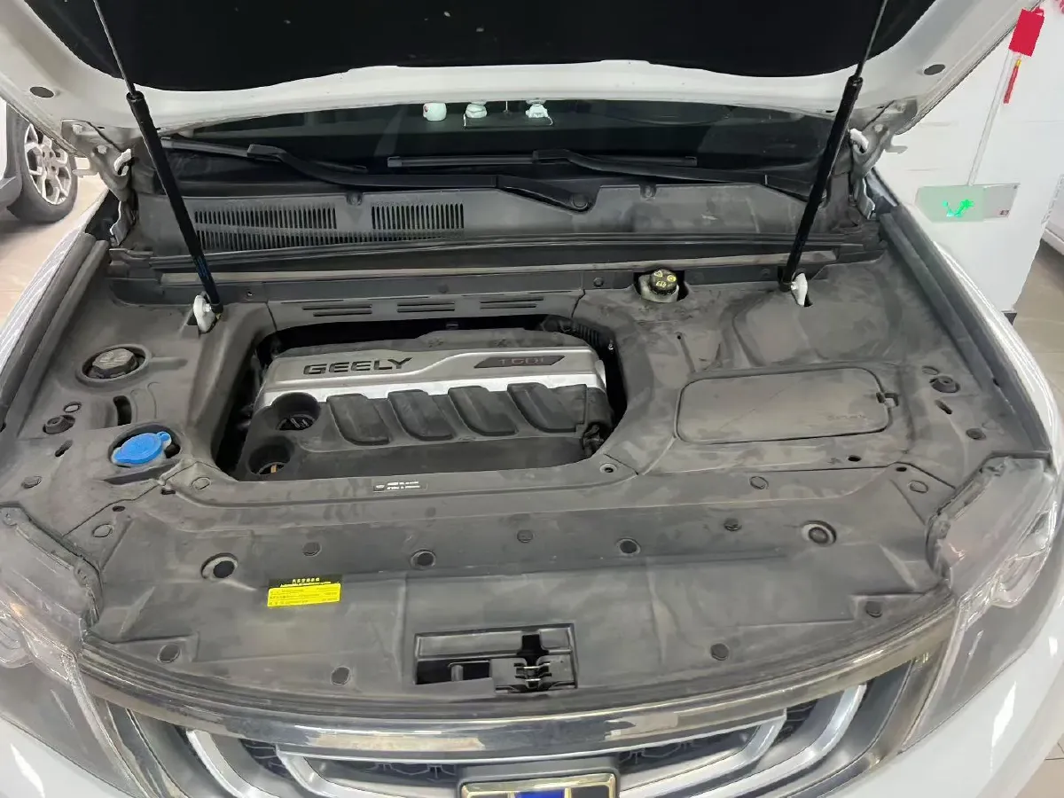 2020 Roewe i6 1.5T 169HP L4 7DCT,autocango,china used car exporter,china ev exporter,chinese used car exporter,chinese used ev exporter