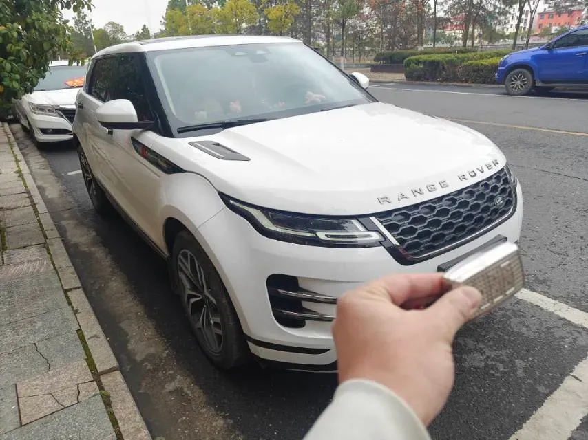 2023 Land Rover Range Rover Evoque 2.0T 249HP L4 9AT,autocango,china used car exporter,china ev exporter,chinese used car exporter,chinese used ev exporter