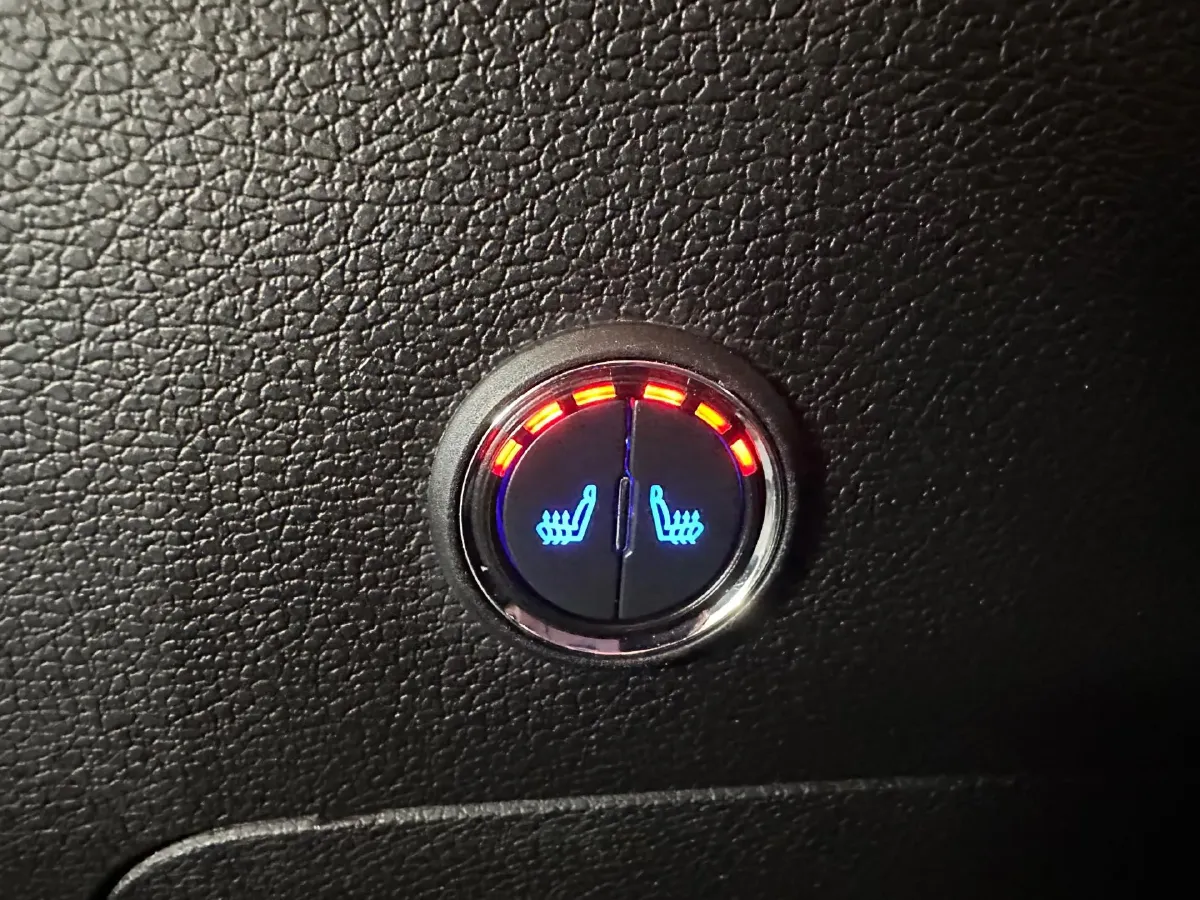 2021 Geely Coolray 1.4T 141HP L4 6DCT,autocango,china used car exporter,china ev exporter,chinese used car exporter,chinese used ev exporter