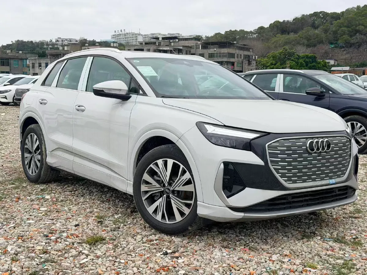 2024 Audi Q4 e-tron BEV 84.8KWH,autocango,china used car exporter,china ev exporter,chinese used car exporter,chinese used ev exporter