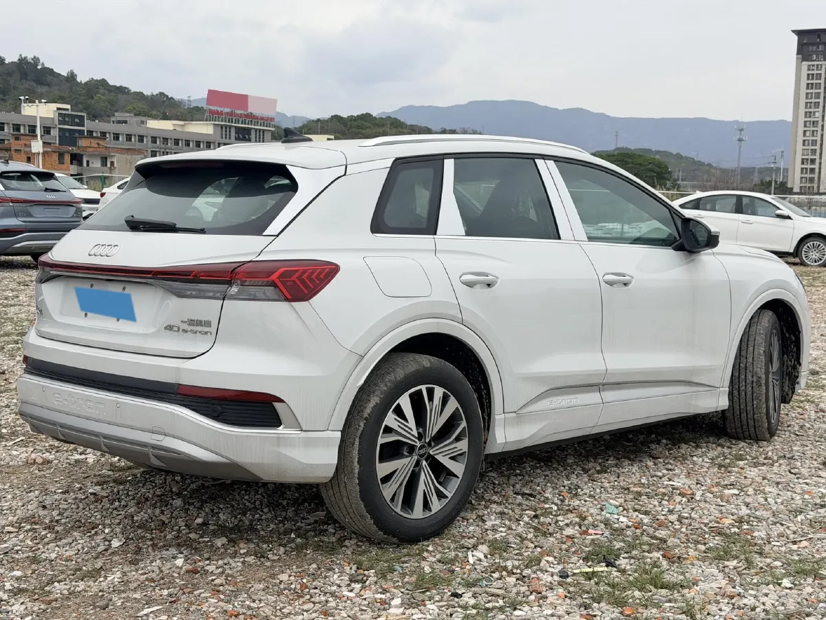 2024 Audi Q4 e-tron BEV 84.8KWH,autocango,china used car exporter,china ev exporter,chinese used car exporter,chinese used ev exporter
