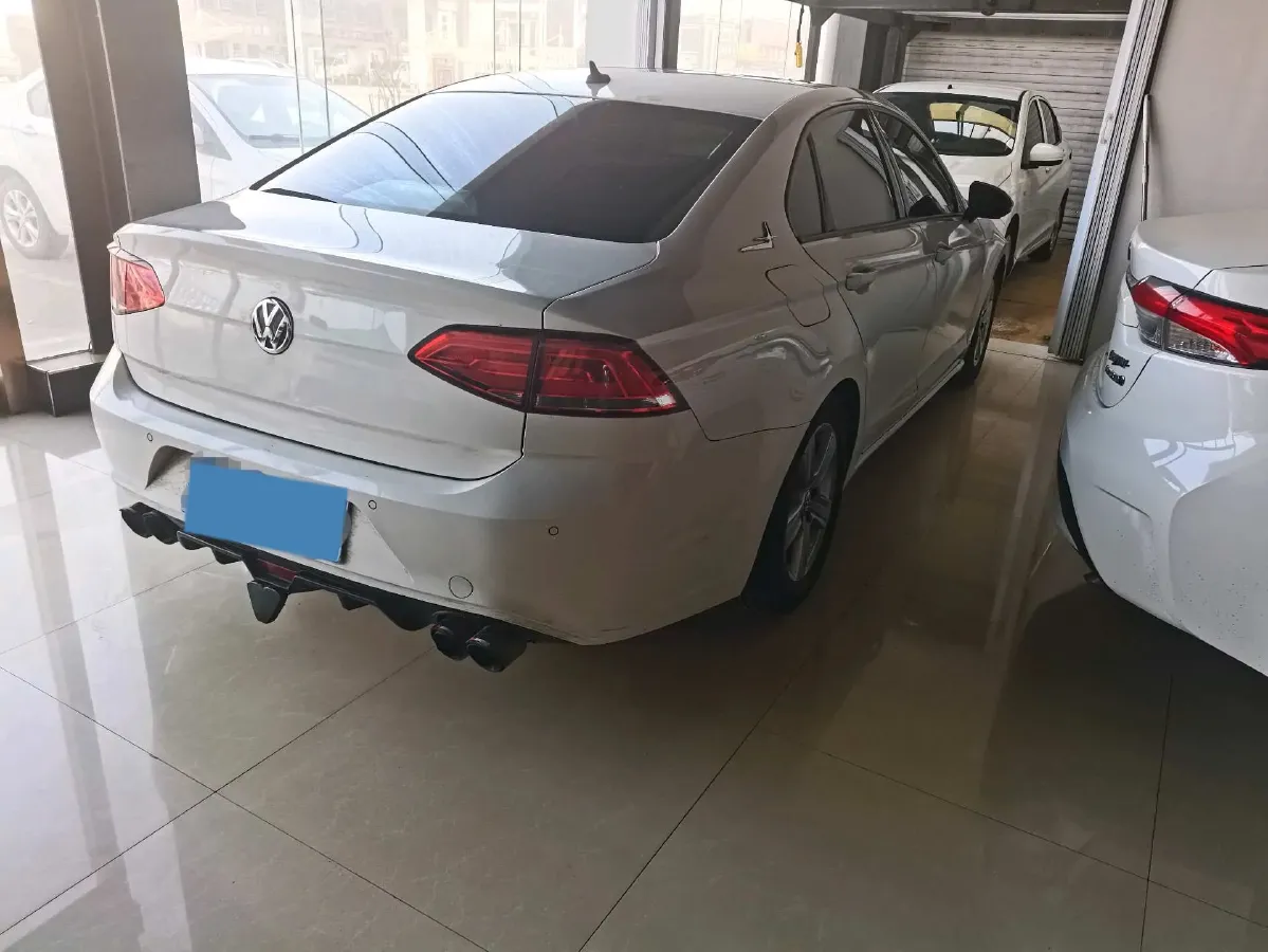 2018 Volkswagen Lamando 1.4T 131HP L4 7DCT,autocango,china used car exporter,china ev exporter,chinese used car exporter,chinese used ev exporter