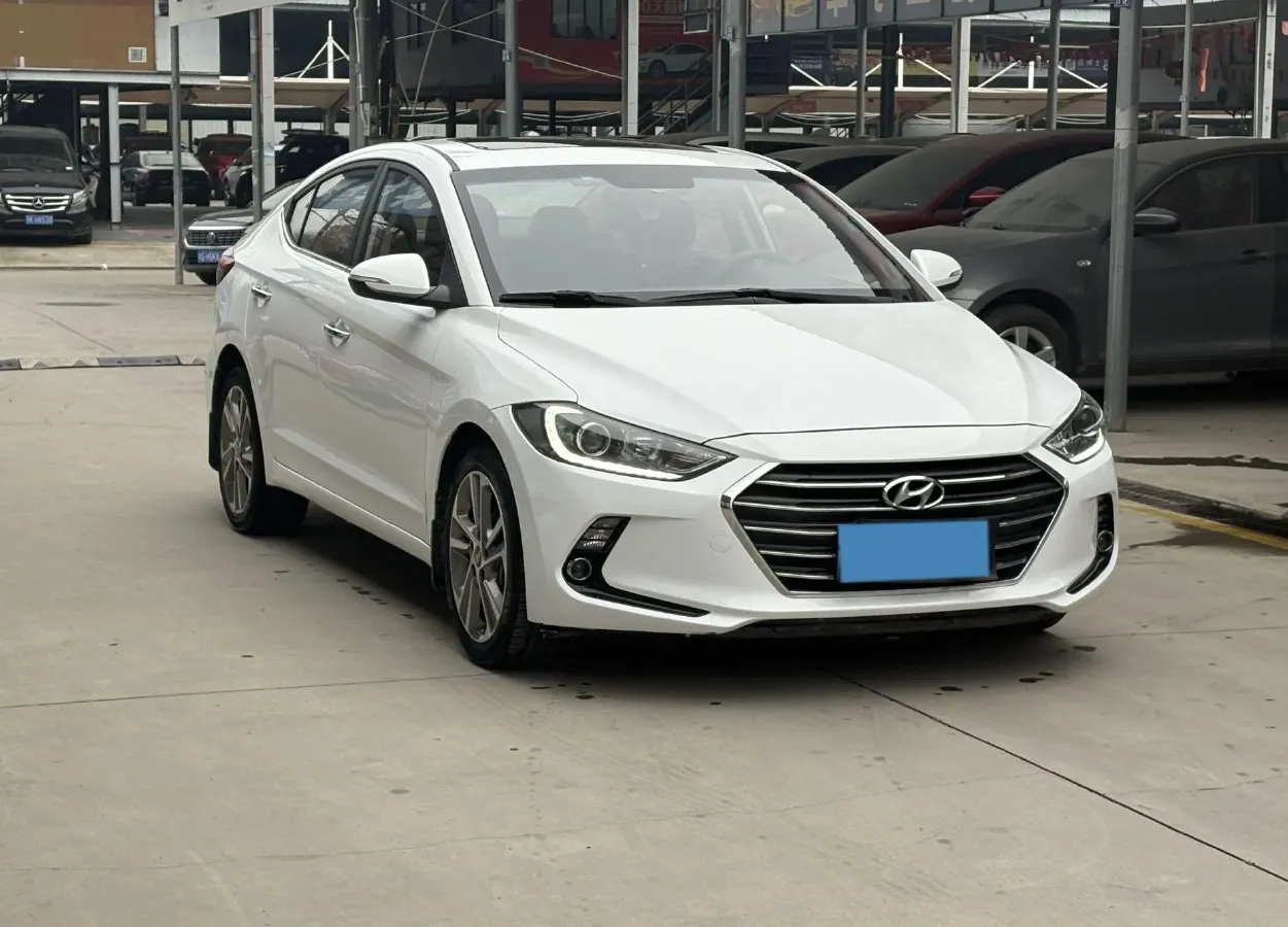 2016 Hyundai Elantra 1.6L 130HP L4 6AT,autocango,china used car exporter,china ev exporter,chinese used car exporter,chinese used ev exporter