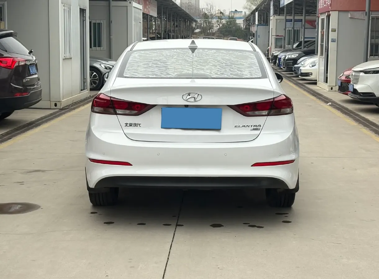 2016 Hyundai Elantra 1.6L 130HP L4 6AT,autocango,china used car exporter,china ev exporter,chinese used car exporter,chinese used ev exporter