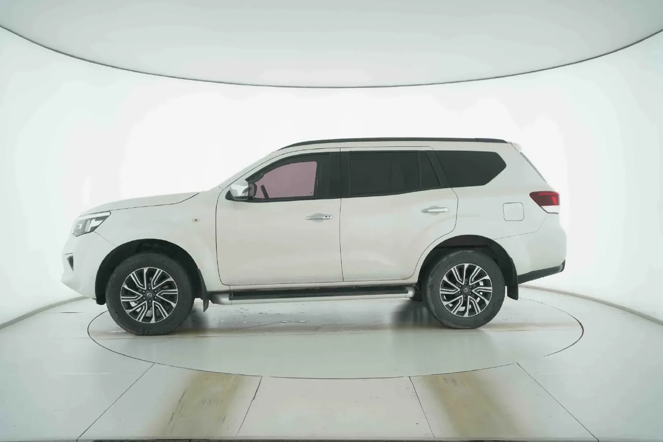 2020 Nissan Terra 2.5L 193HP L4 7AT,autocango,china used car exporter,china ev exporter,chinese used car exporter,chinese used ev exporter