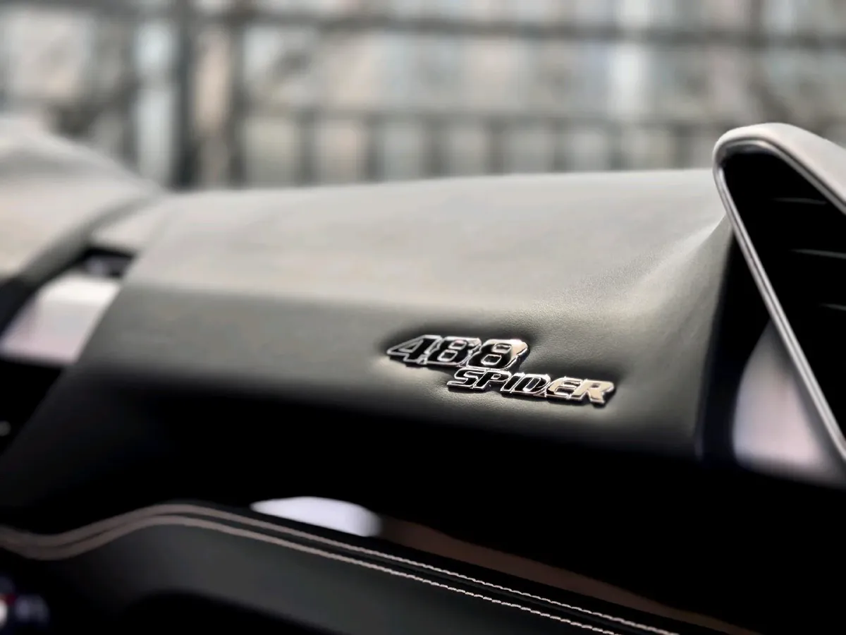 2015 Ferrari 488 3.9T 670HP V8 7DCT,autocango,china used car exporter,china ev exporter,chinese used car exporter,chinese used ev exporter