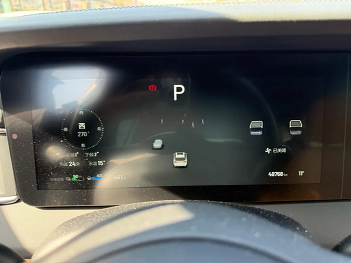 2021 Li ONE Range Extended 131HP REEV 40.5KWH,autocango,china used car exporter,china ev exporter,chinese used car exporter,chinese used ev exporter