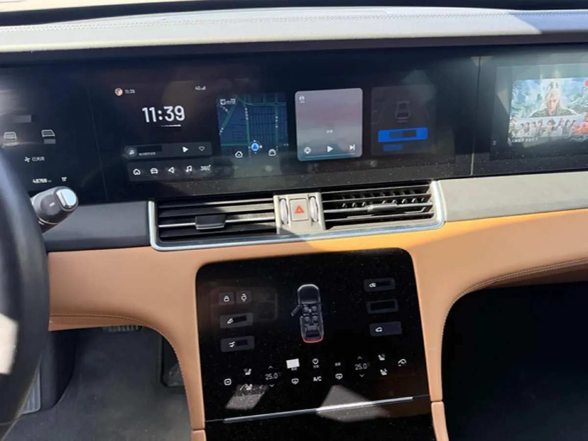 2021 Li ONE Range Extended 131HP REEV 40.5KWH,autocango,china used car exporter,china ev exporter,chinese used car exporter,chinese used ev exporter