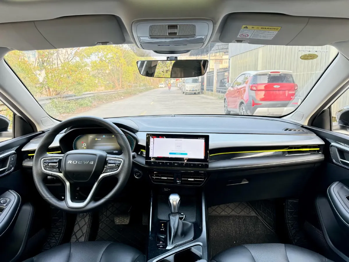 2021 Roewe i5 1.5L 120HP L4 CVT,autocango,china used car exporter,china ev exporter,chinese used car exporter,chinese used ev exporter