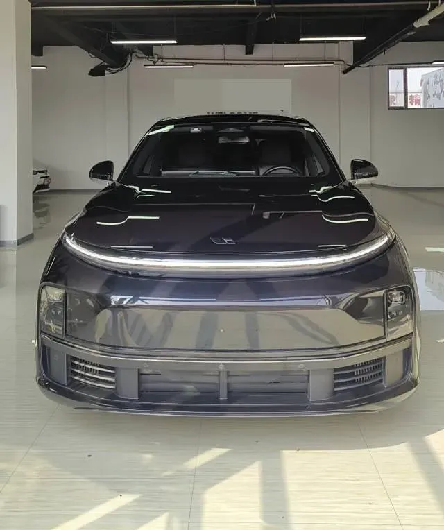 2023 Li L7 Range Extended 154HP REEV 40.9KWH,autocango,china used car exporter,china ev exporter,chinese used car exporter,chinese used ev exporter