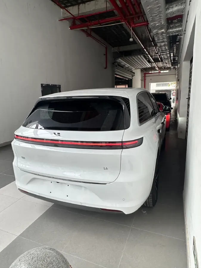 2024 Li L6 Range Extended 154HP L4 REEV 36.8KWH,autocango,china used car exporter,china ev exporter,chinese used car exporter,chinese used ev exporter