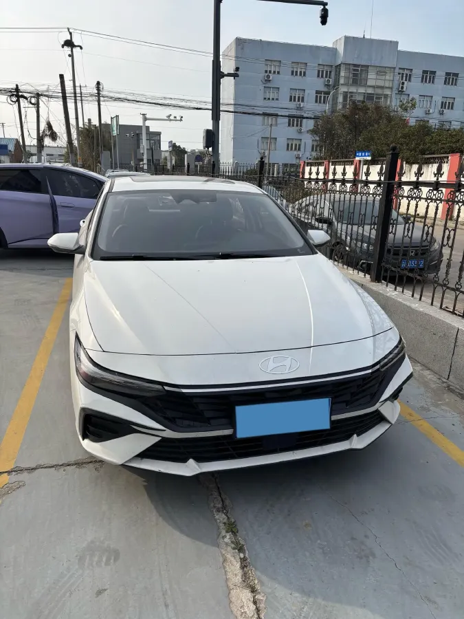 2023 Hyundai Elantra 1.5L 115HP L4 CVT,autocango,china used car exporter,china ev exporter,chinese used car exporter,chinese used ev exporter