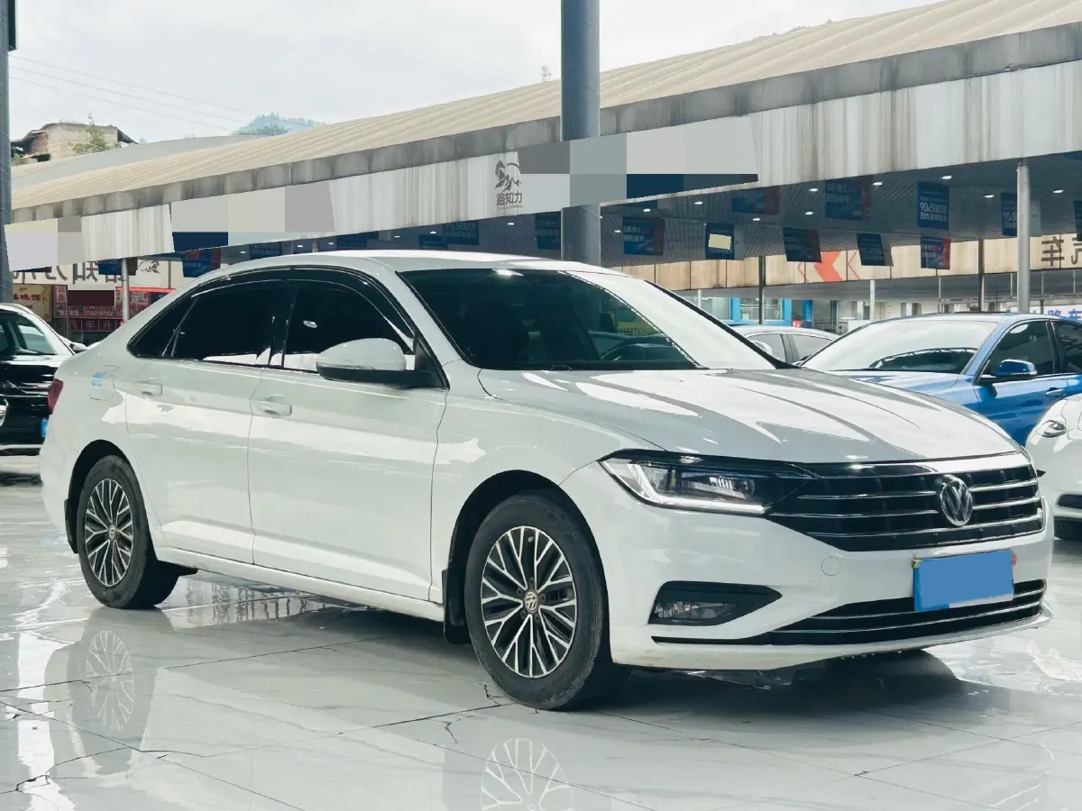 2019 Jeep Renegade 1.3T 173HP L4 7DCT,autocango,china used car exporter,china ev exporter,chinese used car exporter,chinese used ev exporter