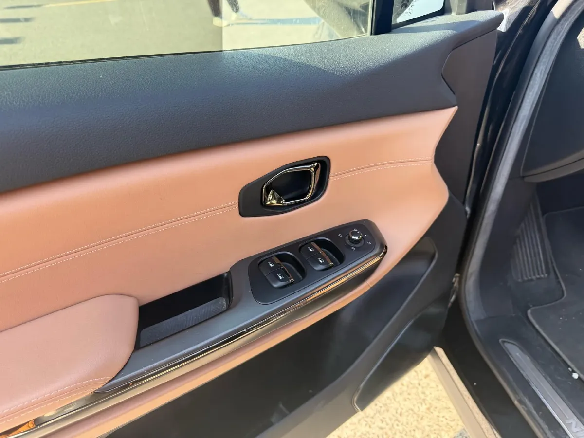 2020 Lexus NX 2.5L 155HP L4 E-CVT Hybrid,autocango,china used car exporter,china ev exporter,chinese used car exporter,chinese used ev exporter