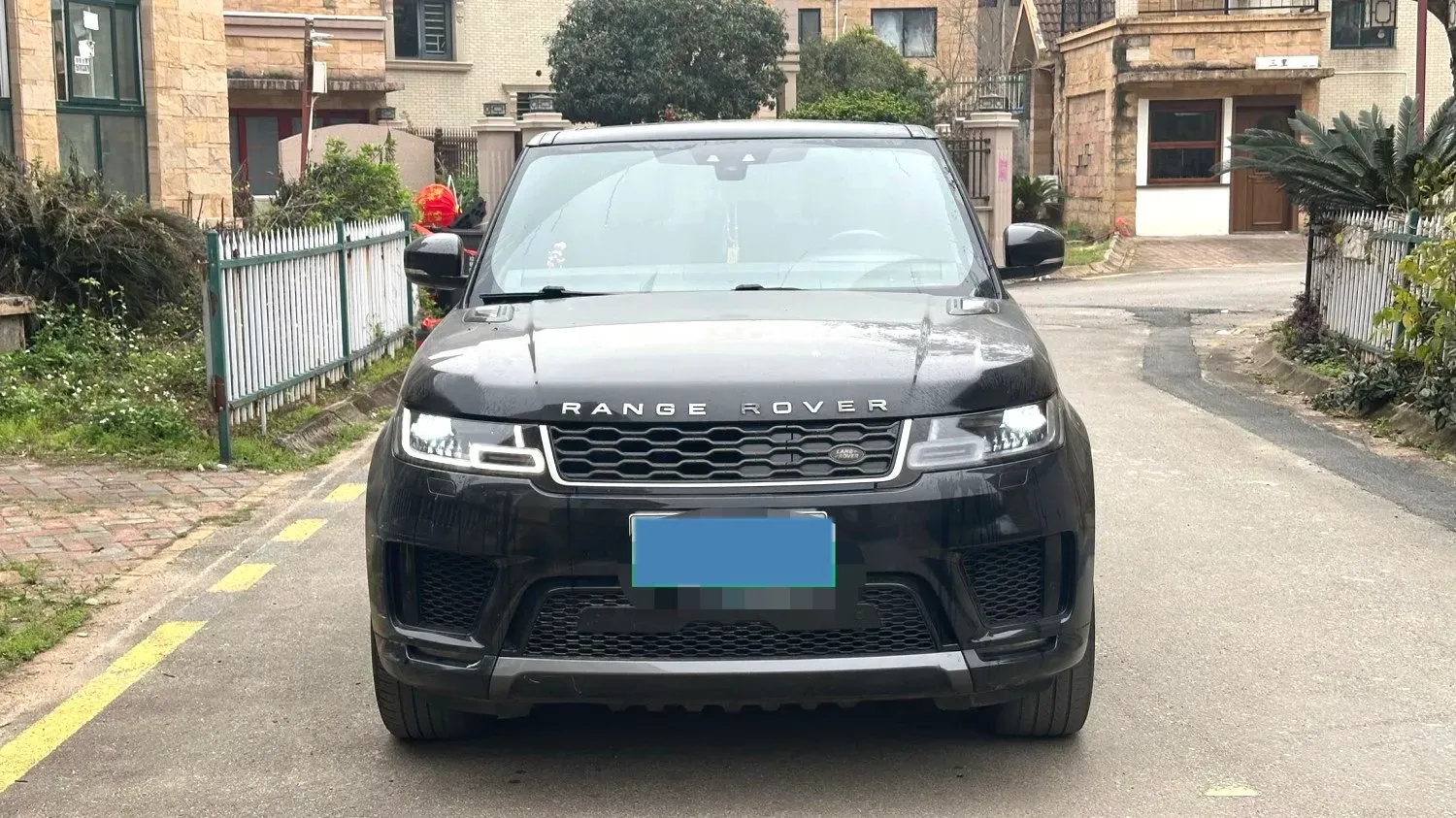 2018 Land Rover Range Rover Sport 2.0T 300HP L4 8AT PHEV 13.1KWH,autocango,china used car exporter,china ev exporter,chinese used car exporter,chinese used ev exporter