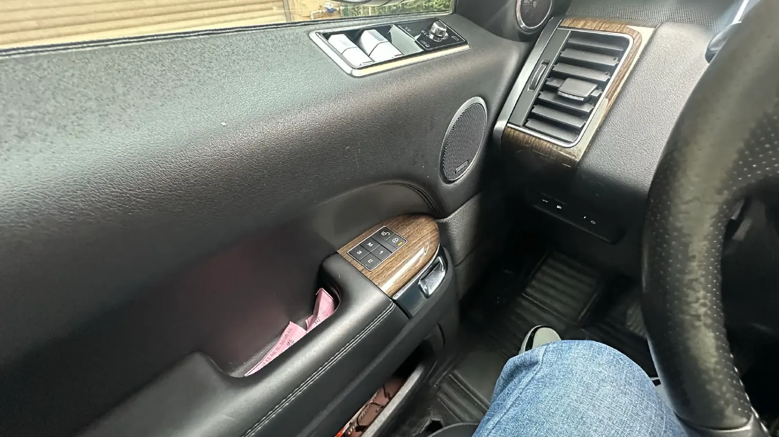 2018 Land Rover Range Rover Sport 2.0T 300HP L4 8AT PHEV 13.1KWH,autocango,china used car exporter,china ev exporter,chinese used car exporter,chinese used ev exporter