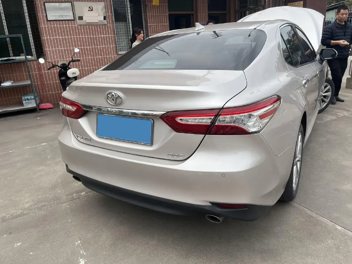 2021 Toyota Camry 2.0L 178HP L4 CVT,autocango,china used car exporter,china ev exporter,chinese used car exporter,chinese used ev exporter